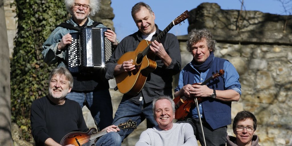 Old Folks & Friends - Songs of the Seventies